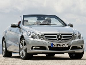 Benz E-Class Cabriolet Slide Puzzle Online Game - Puzzle Game
