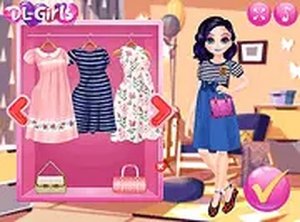 Marie Become a Mommy Online Dress-Up Game